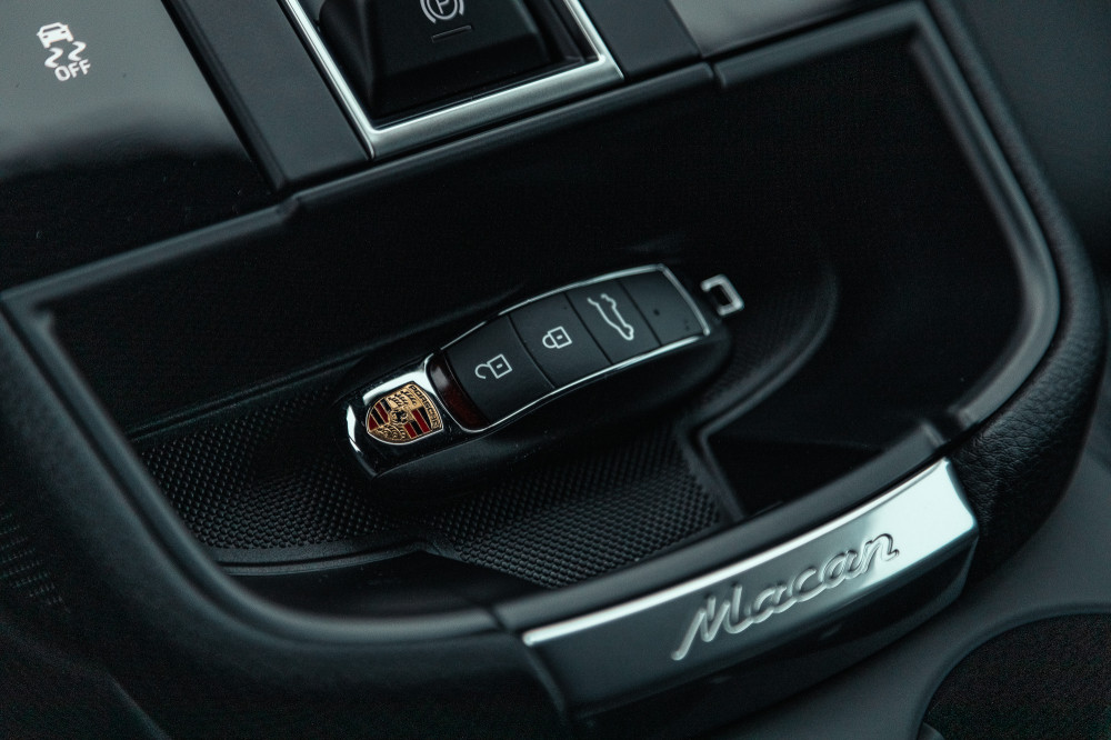 2024 Porsche Macan S